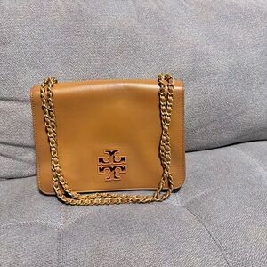 Tory Burch Tan Leather Shoulder Bag with Gold Chain
